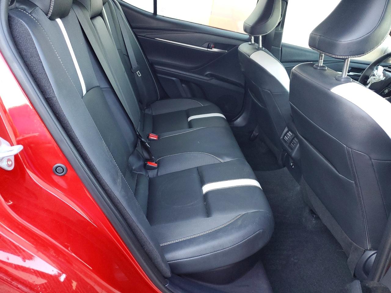 2025 TOYOTA CAMRY SE photo 27