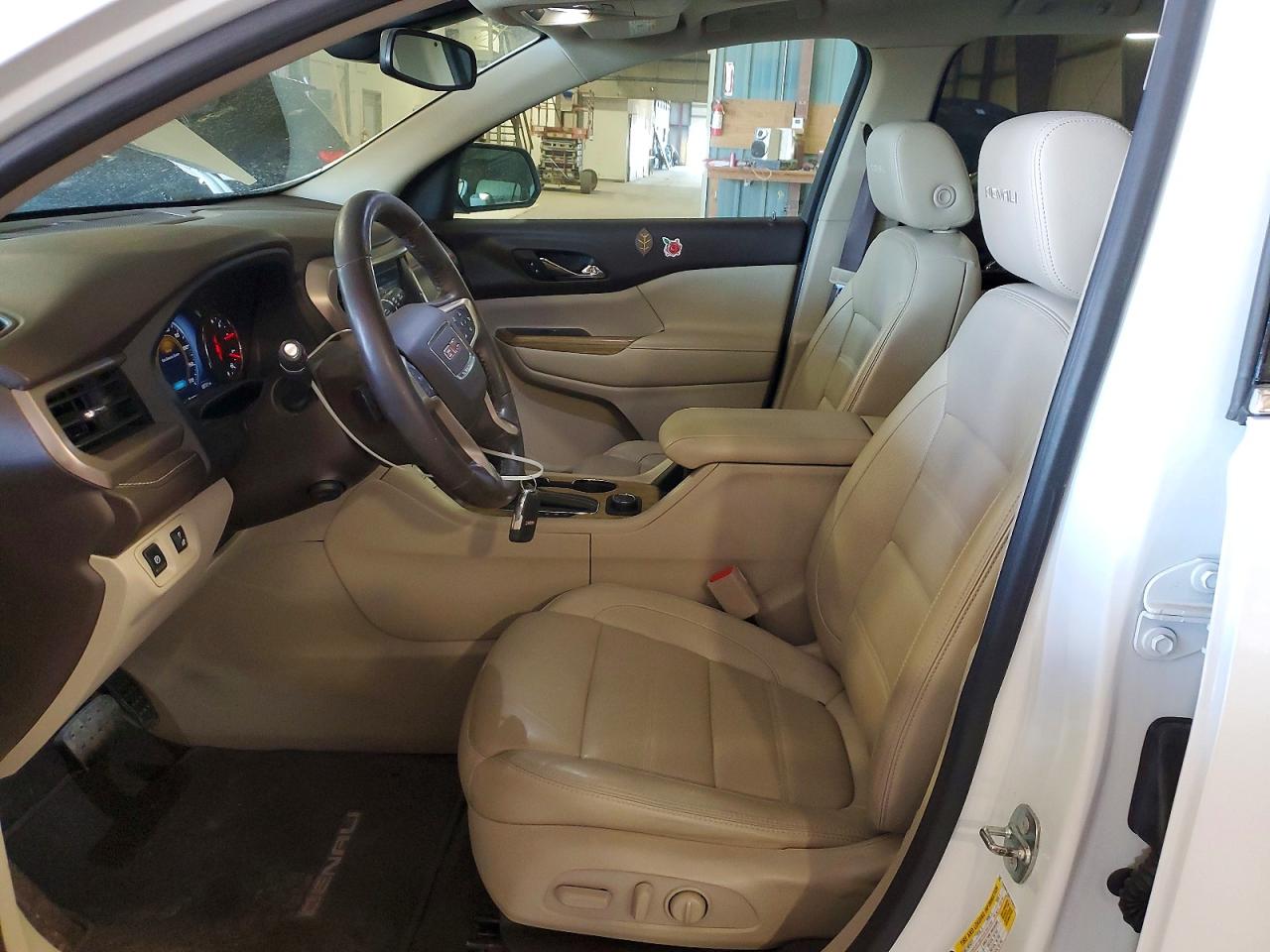 2017 GMC ACADIA DENALI photo 14