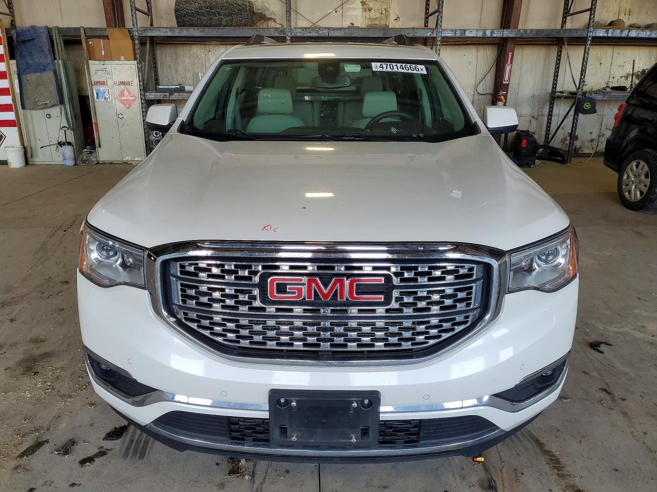 2017 GMC ACADIA DENALI photo 9
