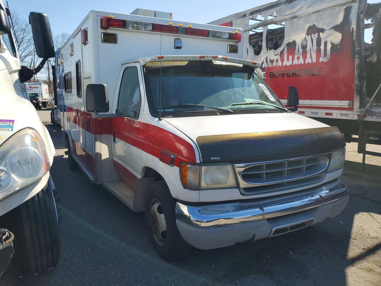 2002 FORD ECONOLINE E450 SUPER DUTY CUTAWAY VAN photo 7