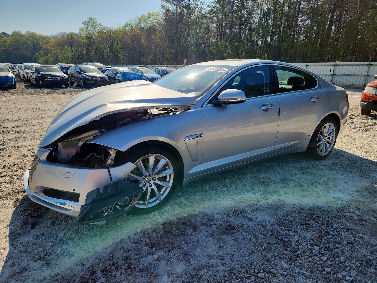 2015 JAGUAR XF