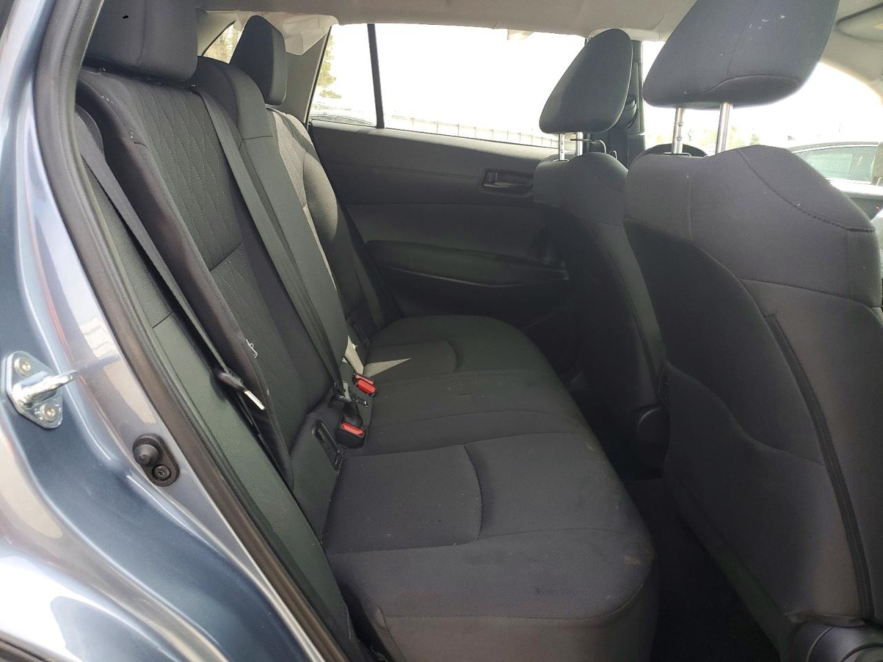 2024 TOYOTA COROLLA CROSS LE photo 31