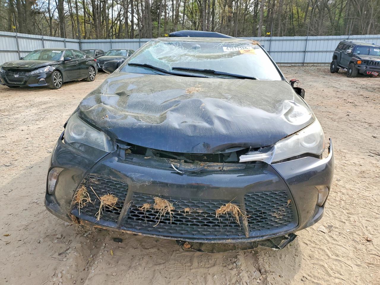 2015 TOYOTA CAMRY SE photo 9