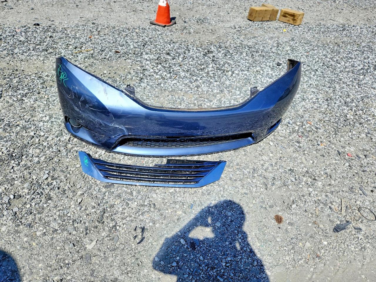 2015 TOYOTA SIENNA LE 8-PASSENGER photo 12