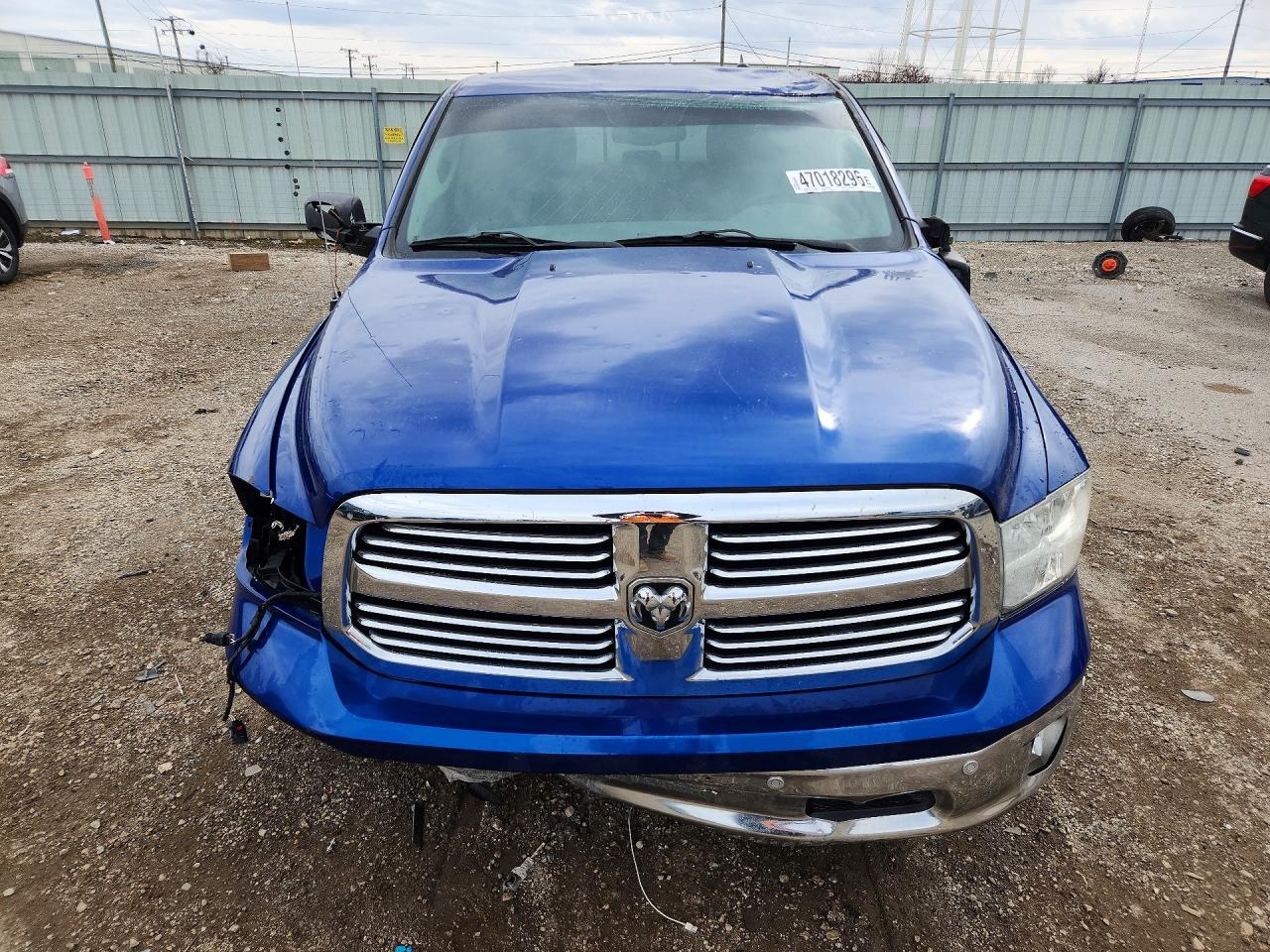 2014 RAM 1500 SLT photo 9