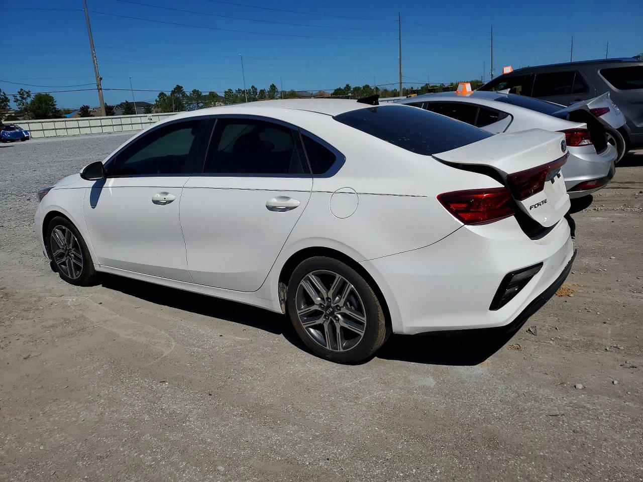 2021 KIA FORTE EX photo 4