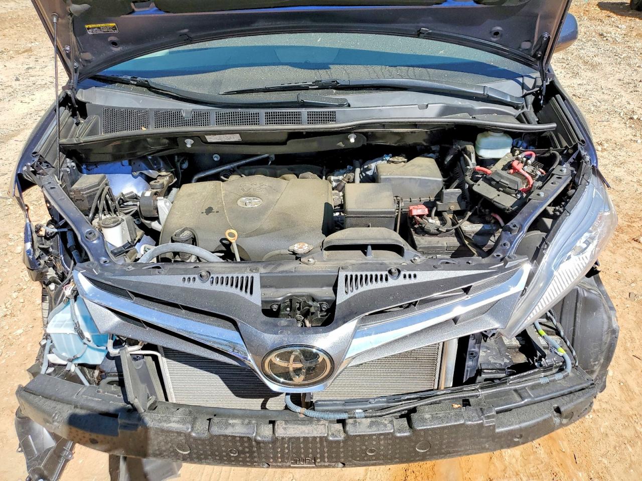 2020 TOYOTA SIENNA XLE 8-PASSENGER photo 34