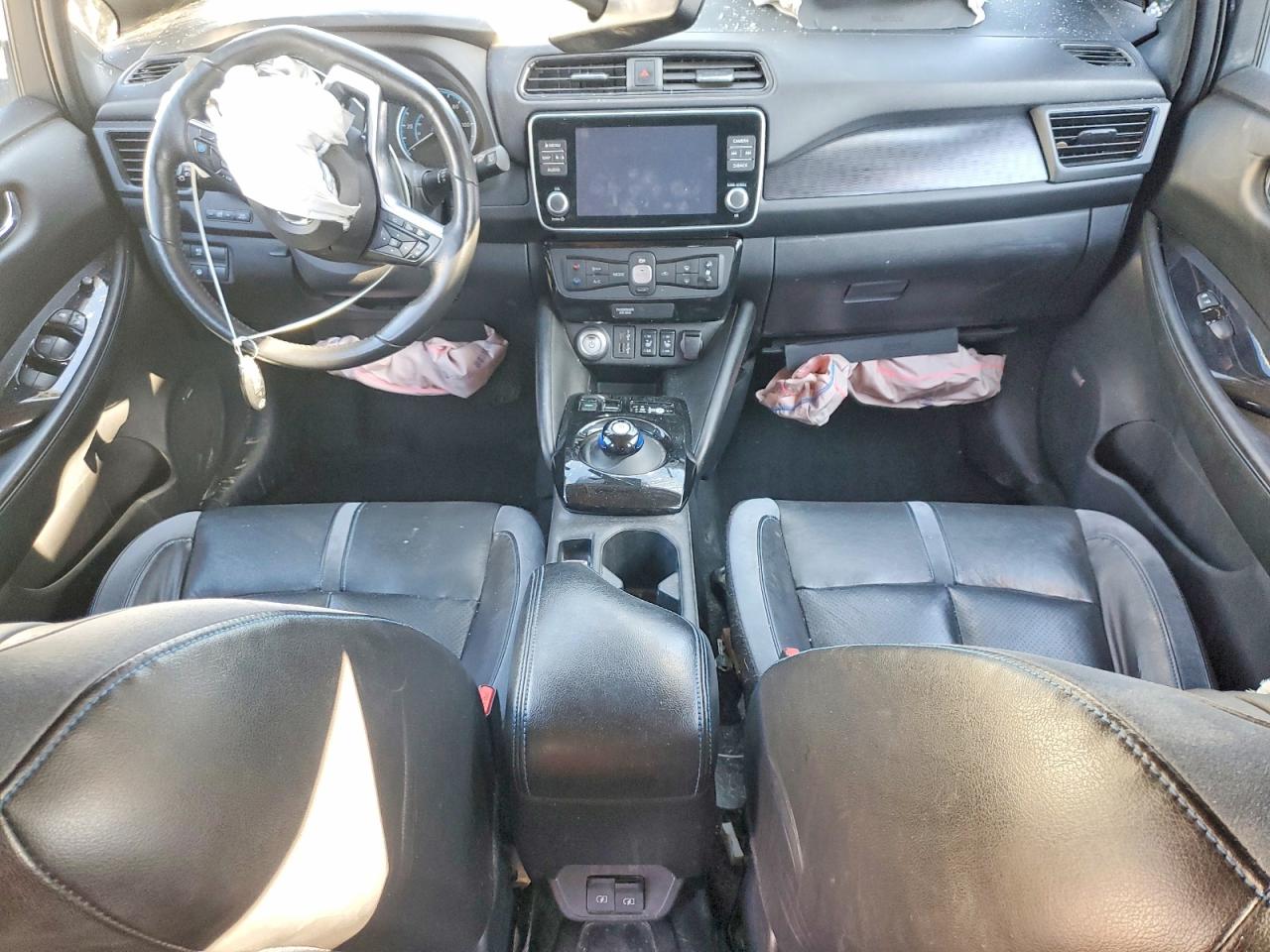 2020 NISSAN LEAF SL PLUS photo 8
