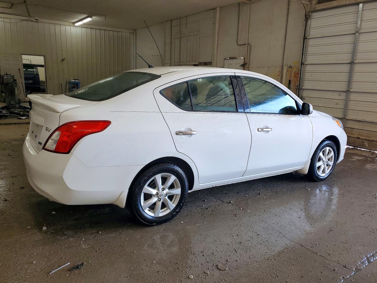 2014 NISSAN VERSA 1.6 S photo 7