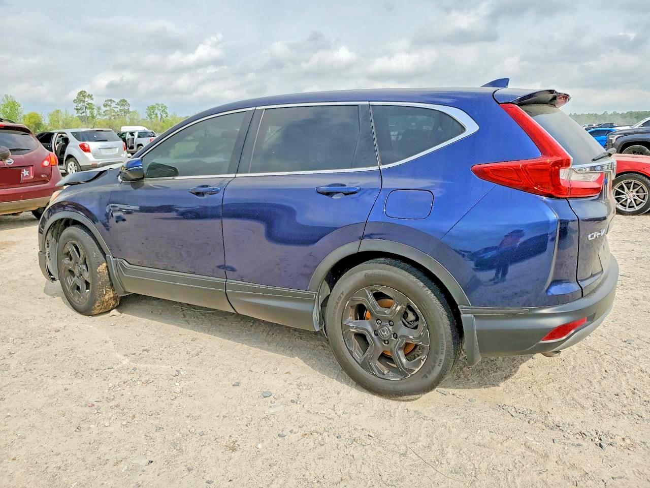 2018 HONDA CR-V EX photo 3