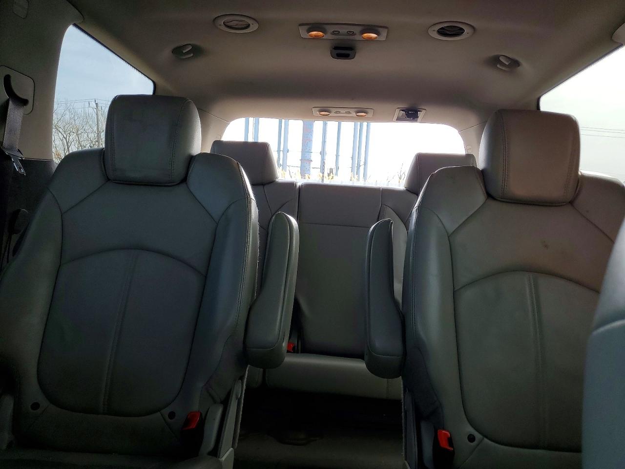 2008 GMC ACADIA SLT-1 photo 10