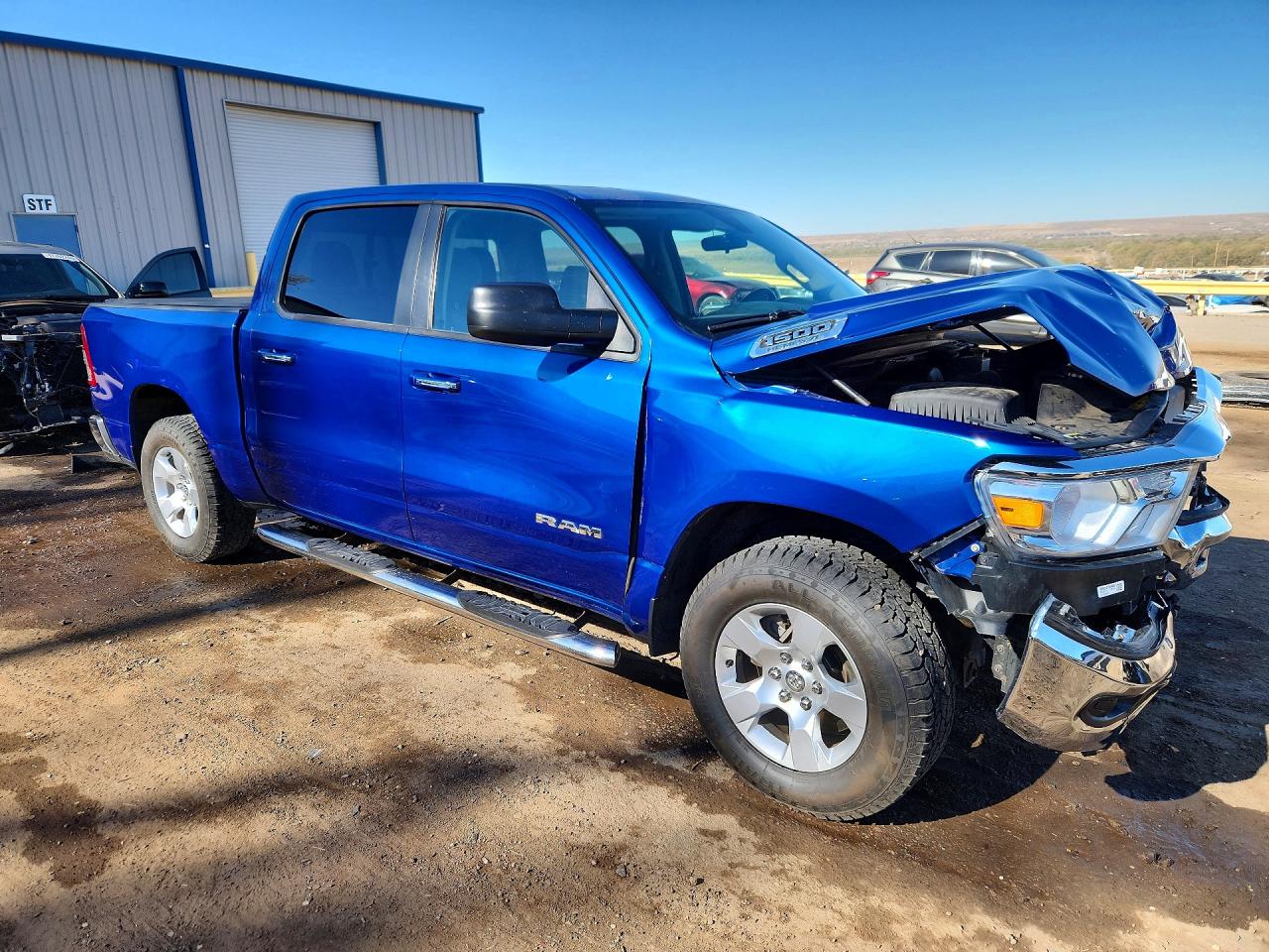 2019 RAM 1500 BIG HORN photo 4