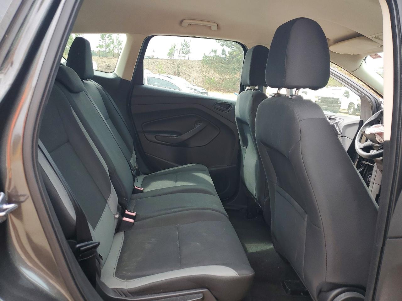 2016 FORD ESCAPE S photo 19