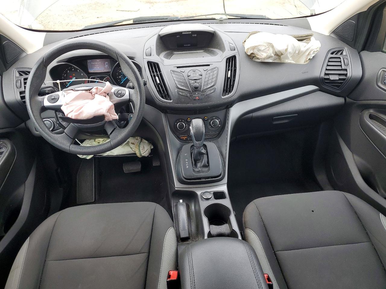 2016 FORD ESCAPE S photo 15