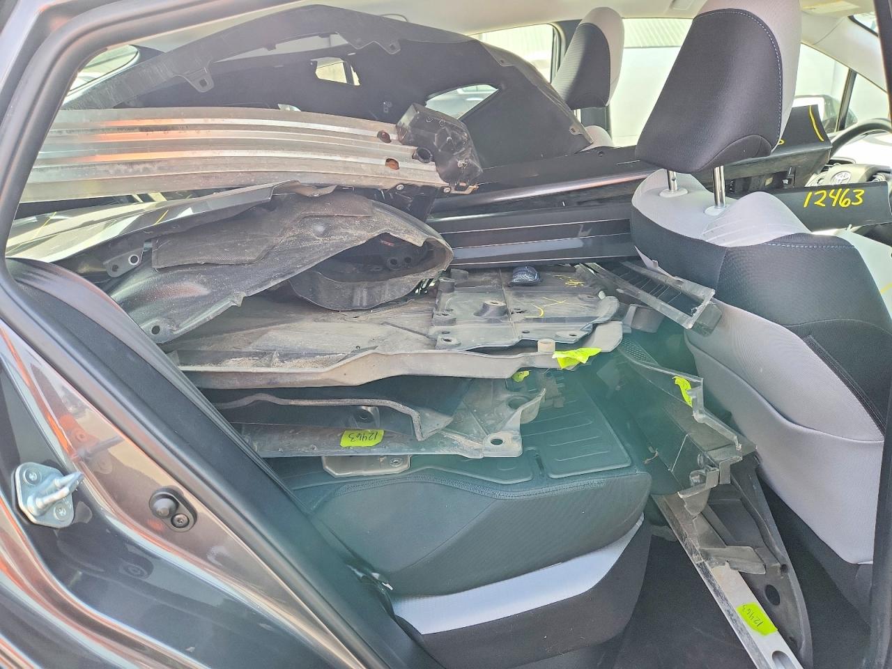 2017 TOYOTA PRIUS TWO photo 19