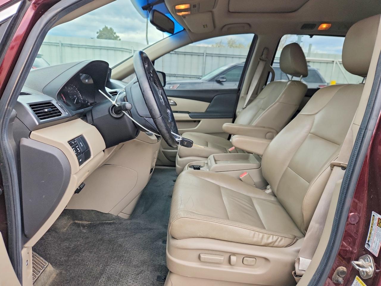 2012 HONDA ODYSSEY EXL photo 7