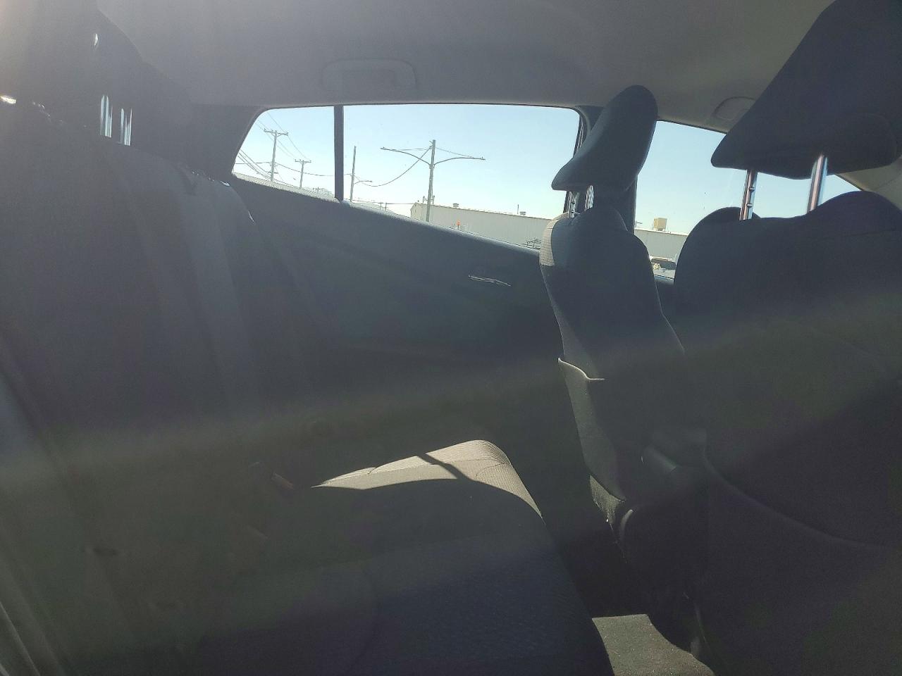 2017 TOYOTA PRIUS TWO photo 10