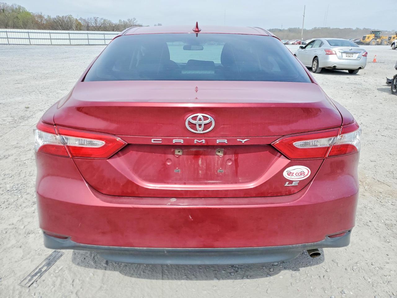 2020 TOYOTA CAMRY LE photo 11