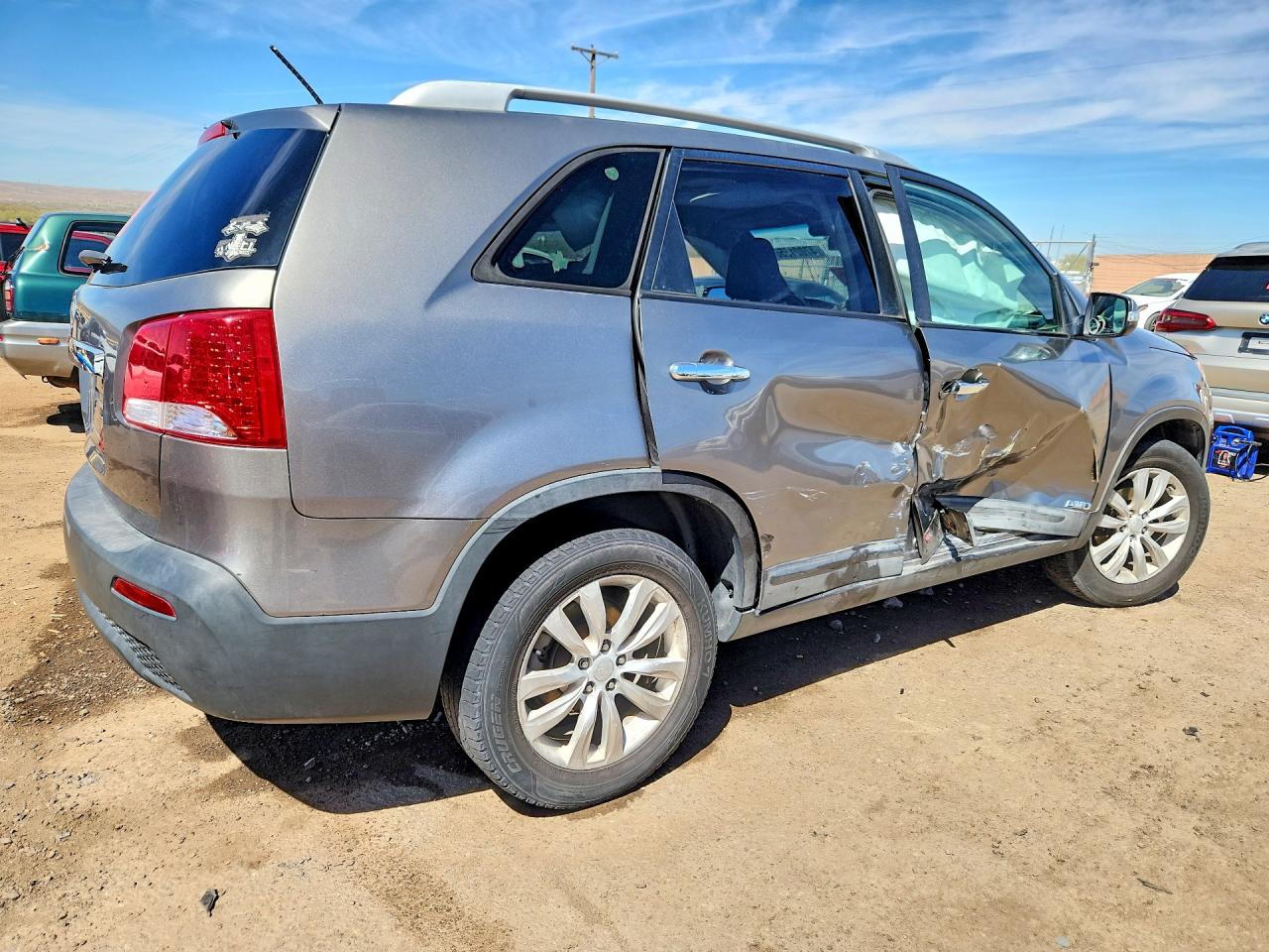 2011 KIA SORENTO LX photo 5