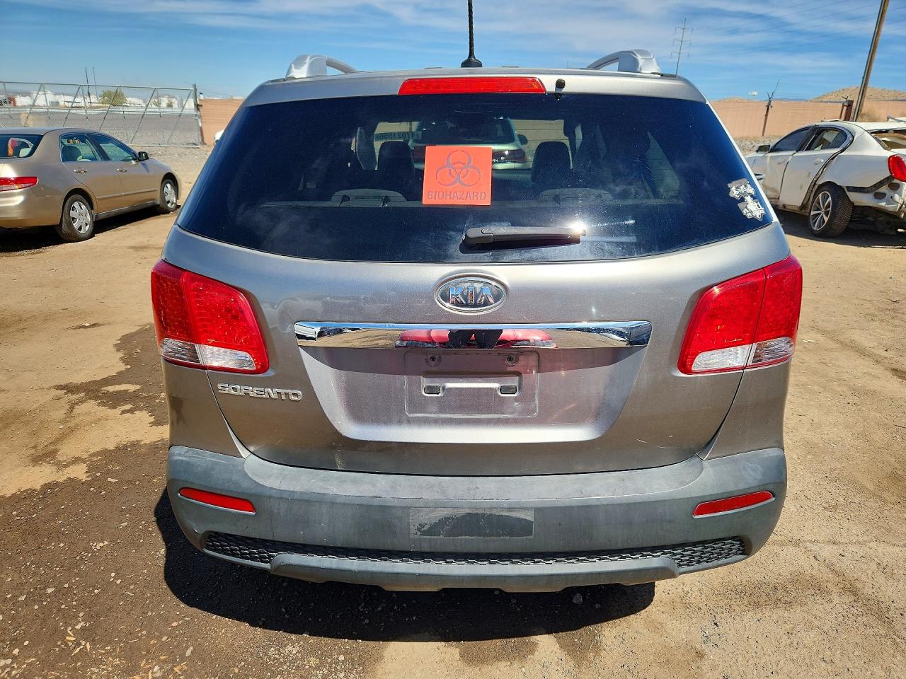 2011 KIA SORENTO LX photo 11