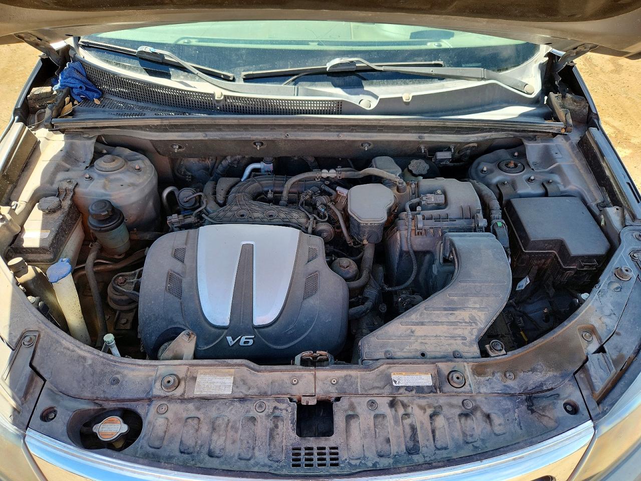 2011 KIA SORENTO LX photo 21