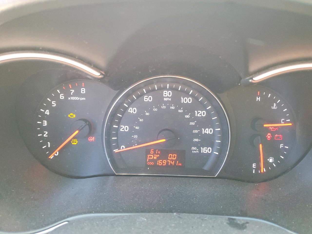 2014 KIA SORENTO LX photo 9