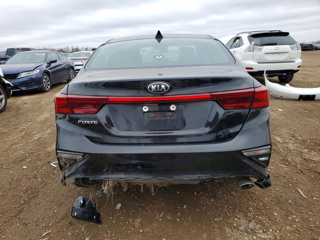 2021 KIA FORTE LXS photo 11