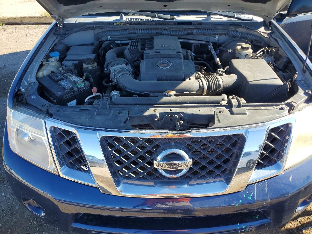 2009 NISSAN PATHFINDER S photo 21
