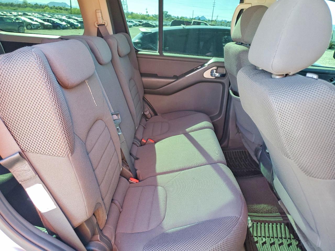 2009 NISSAN PATHFINDER S photo 19