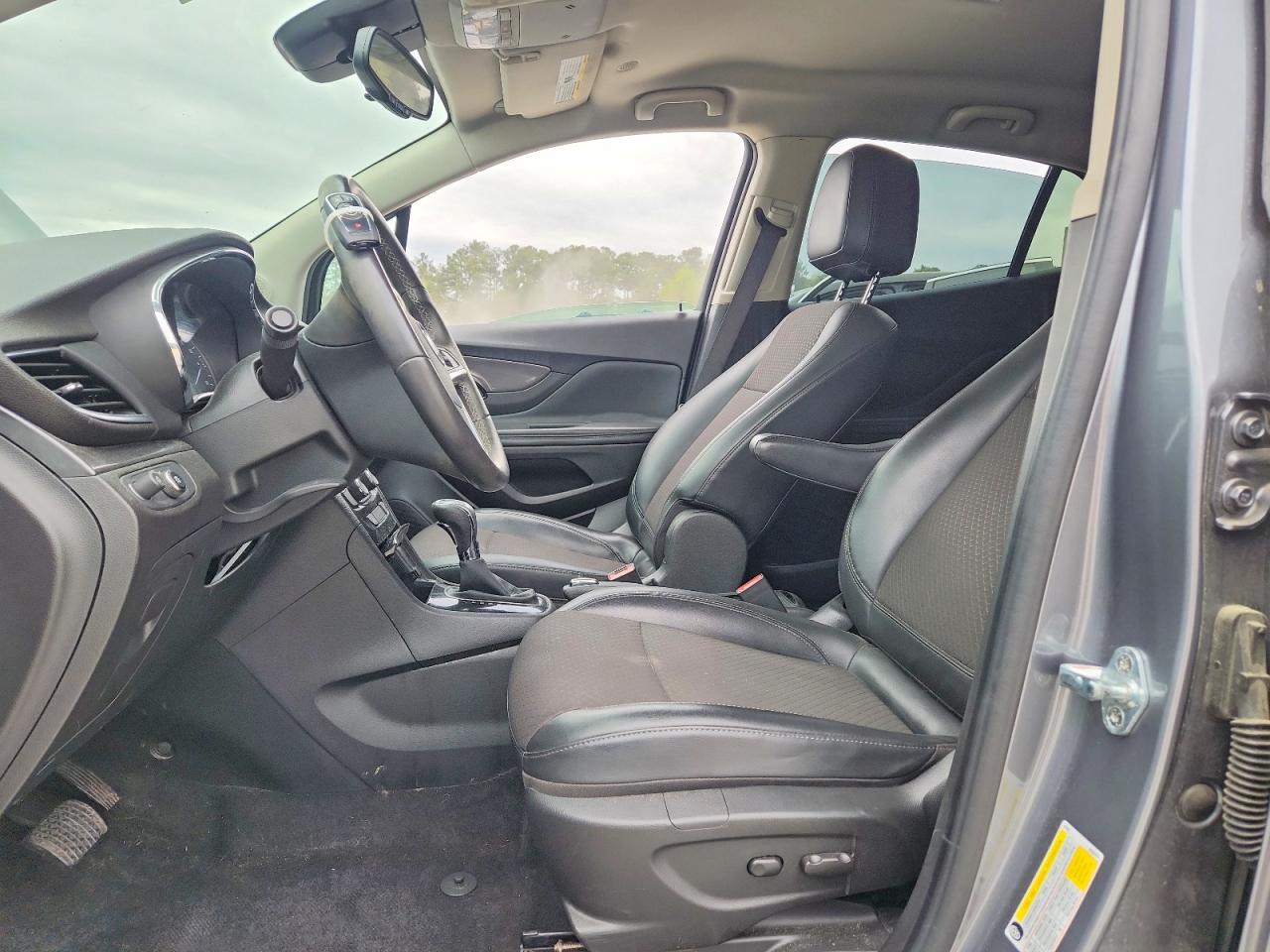 2020 BUICK ENCORE PREFERRED photo 7