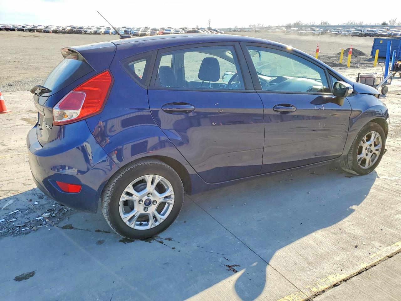 2016 FORD FIESTA SE photo 7