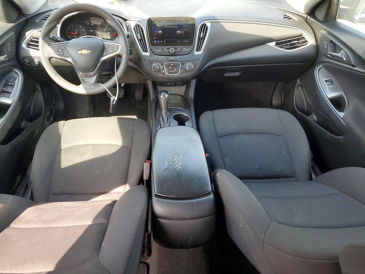 2020 CHEVROLET MALIBU LS photo 8