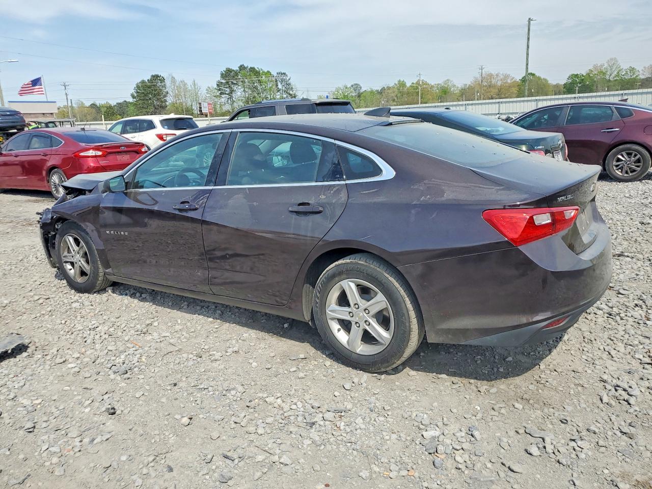 2020 CHEVROLET MALIBU LS photo 2
