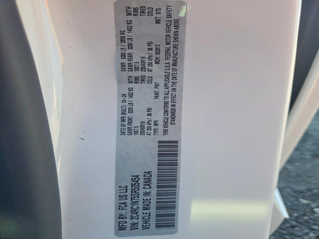 2025 CHRYSLER PACIFICA HYBRID PINNACLE photo 49