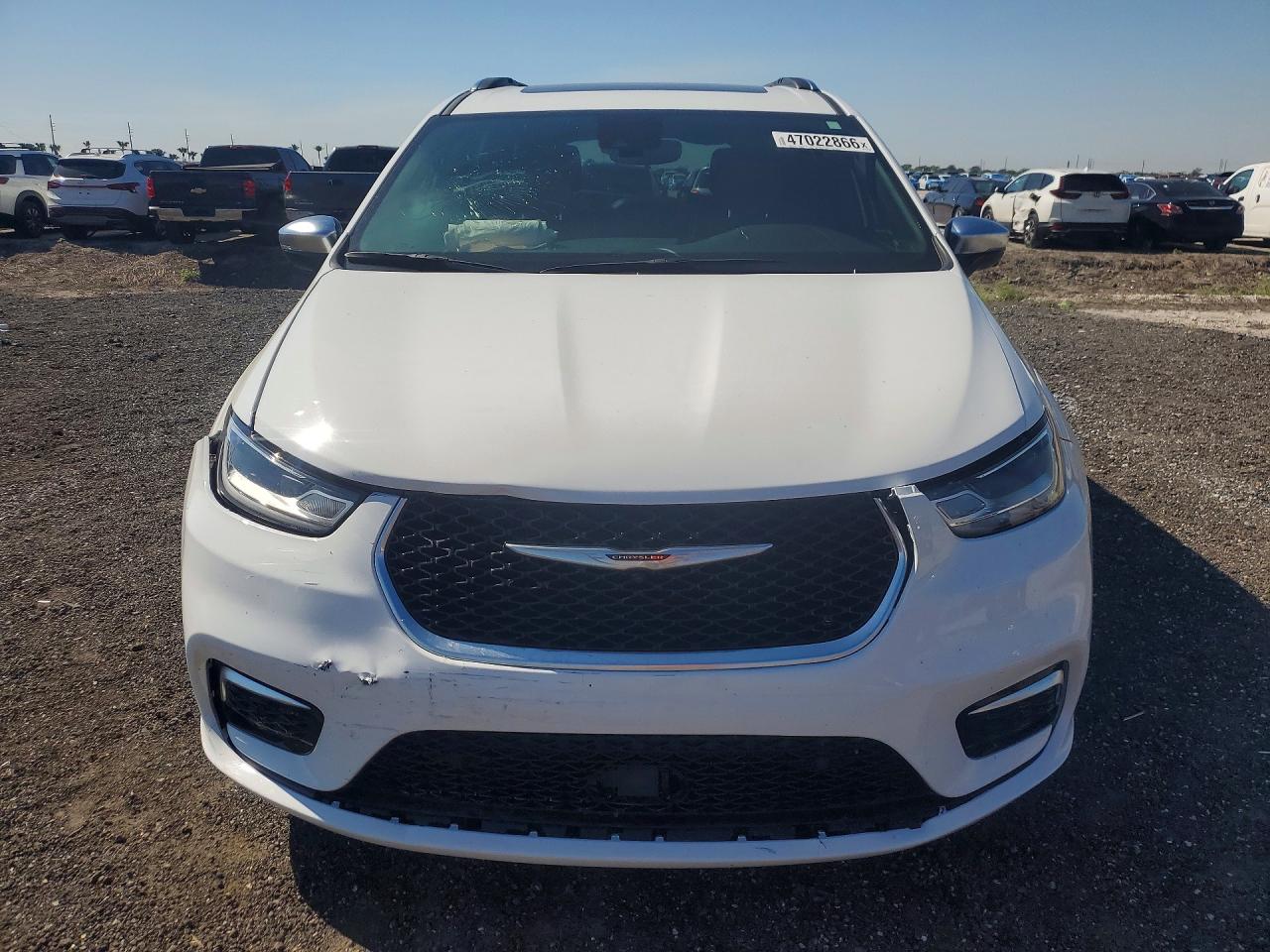 2025 CHRYSLER PACIFICA HYBRID PINNACLE photo 17