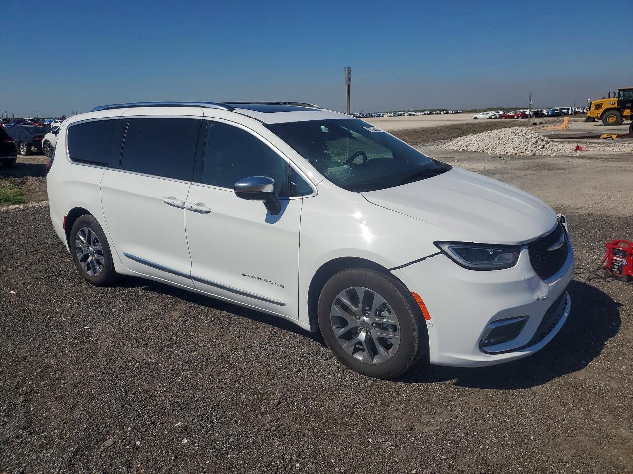 2025 CHRYSLER PACIFICA HYBRID PINNACLE photo 13