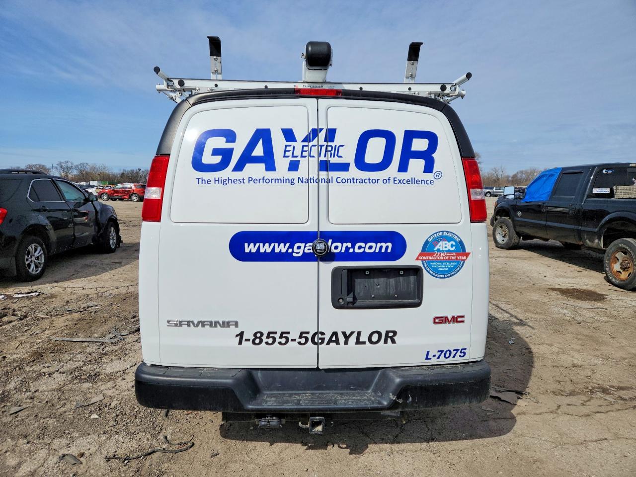 2024 GMC 2500 CARGO UTILITY / SERVICE VAN photo 16