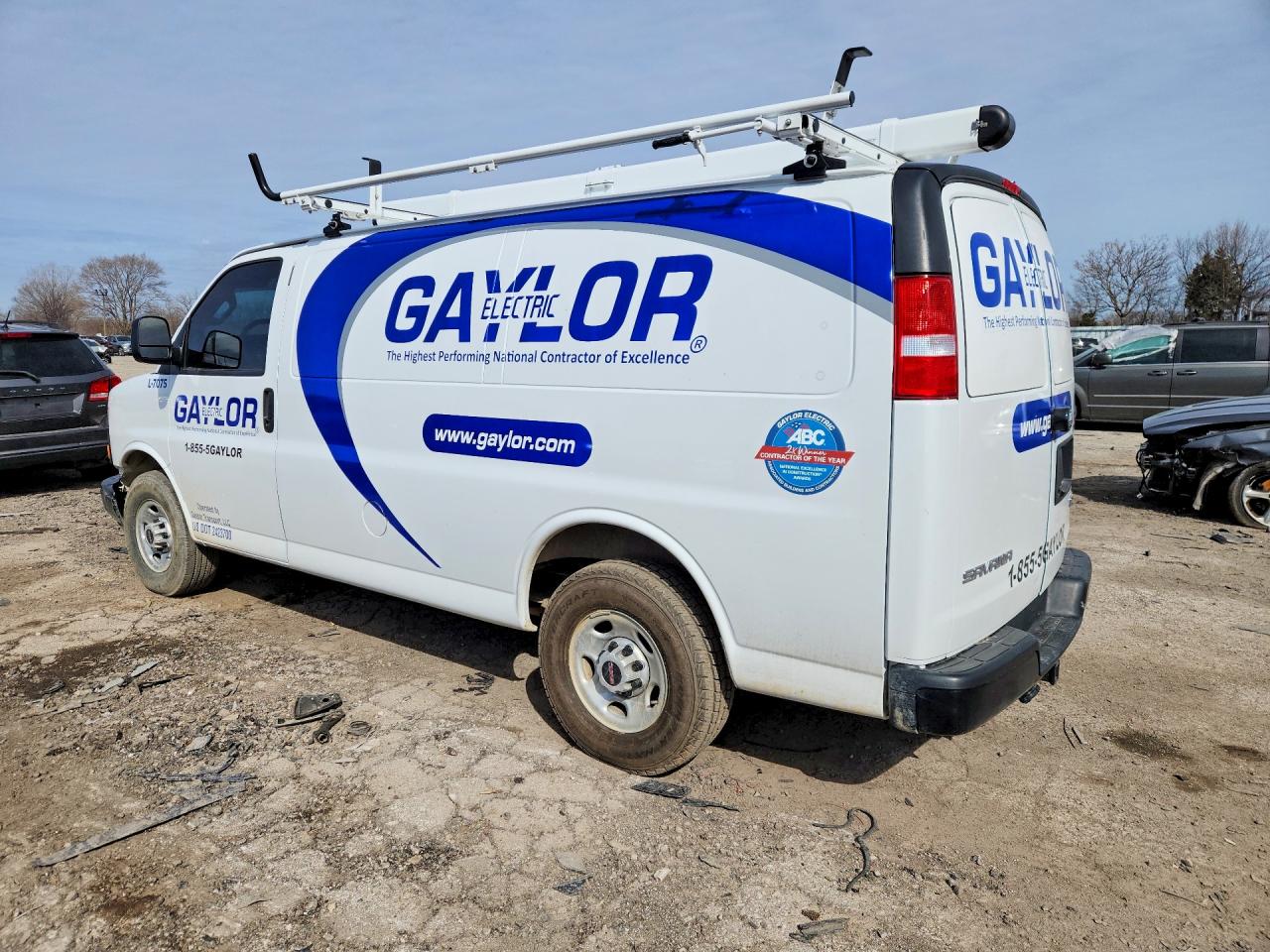2024 GMC 2500 CARGO UTILITY / SERVICE VAN photo 4
