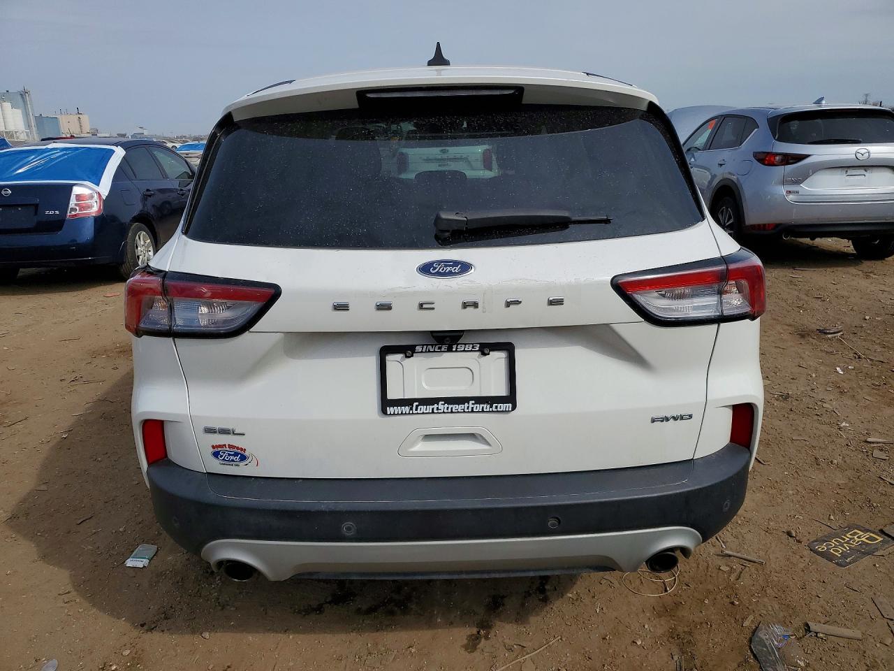 2022 FORD ESCAPE SEL photo 6