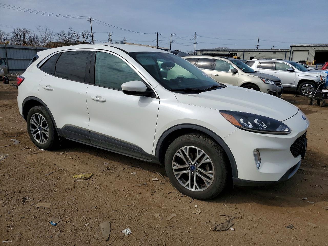 2022 FORD ESCAPE SEL photo 4