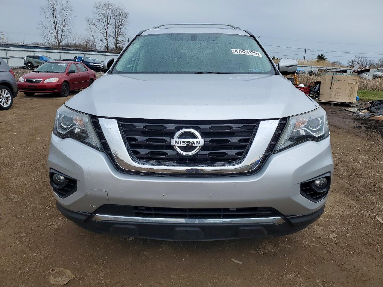 2017 NISSAN PATHFINDER SL photo 5