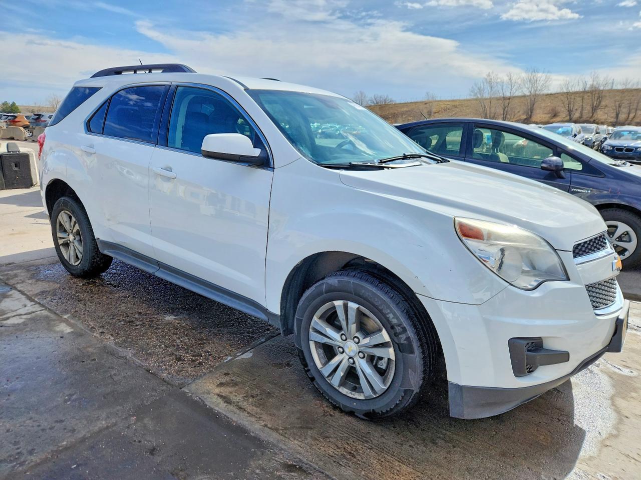 2015 CHEVROLET EQUINOX LT photo 4