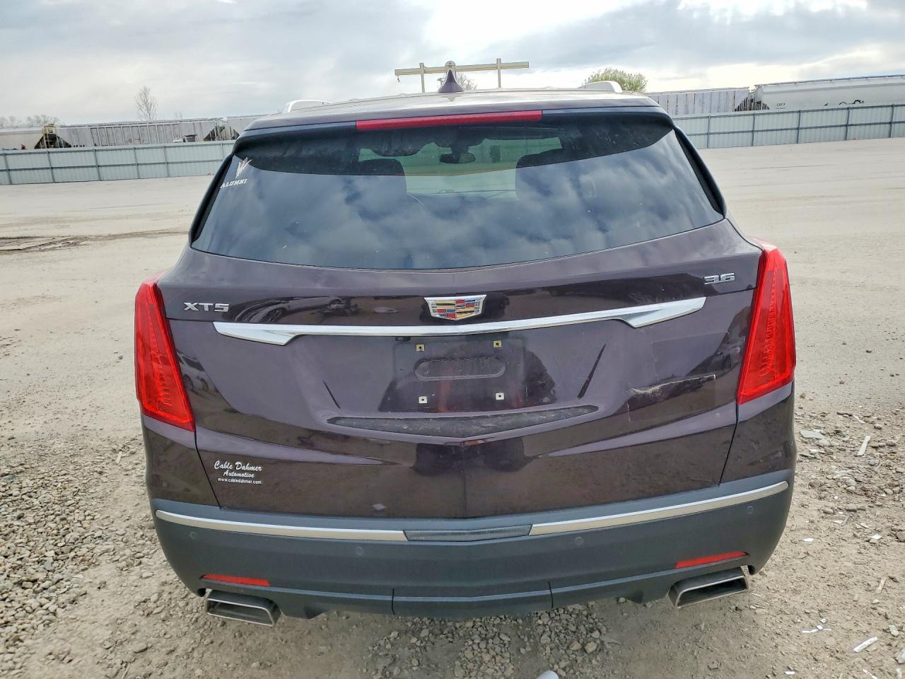 2018 CADILLAC XT5 photo 11
