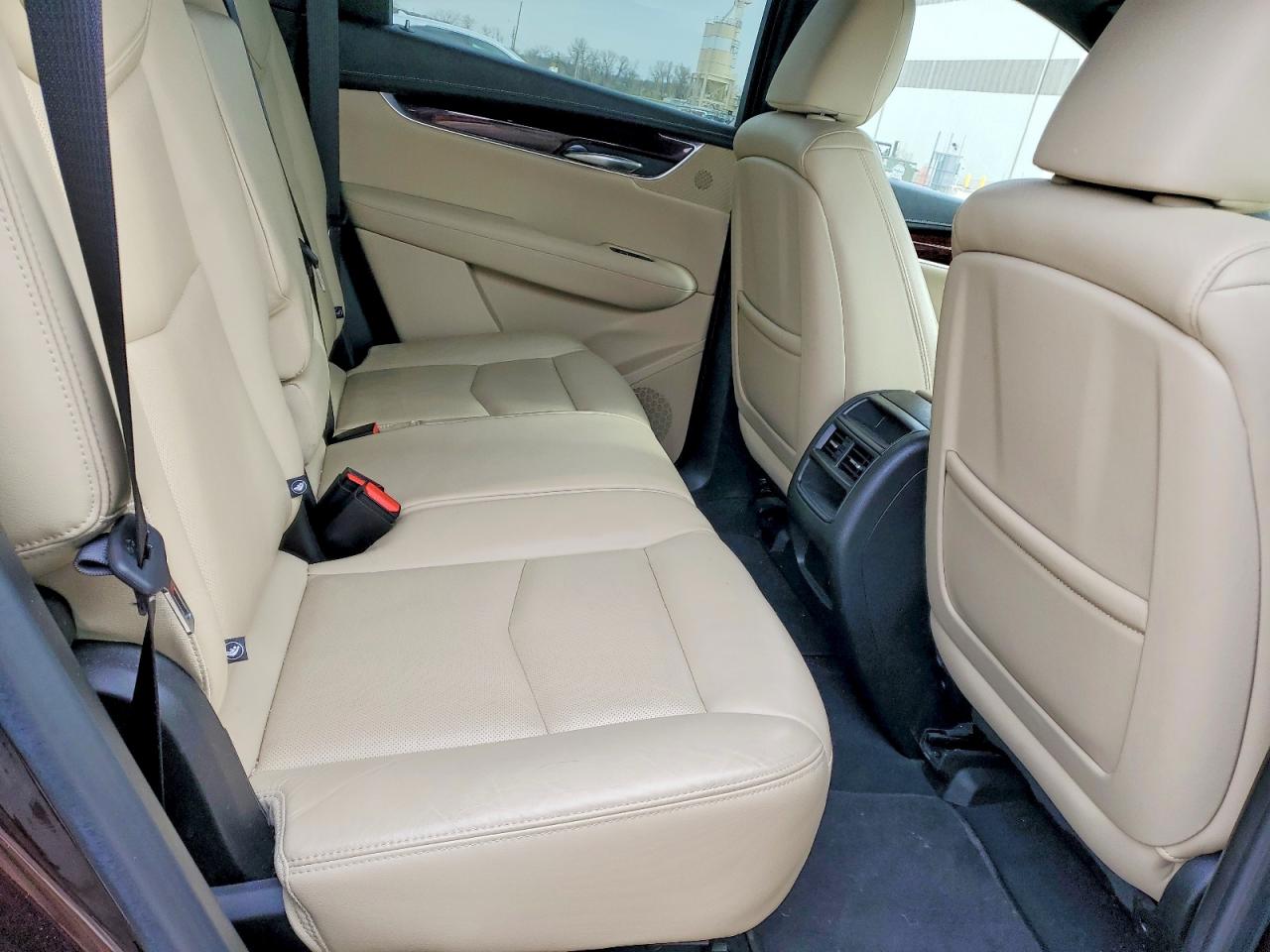2018 CADILLAC XT5 photo 21