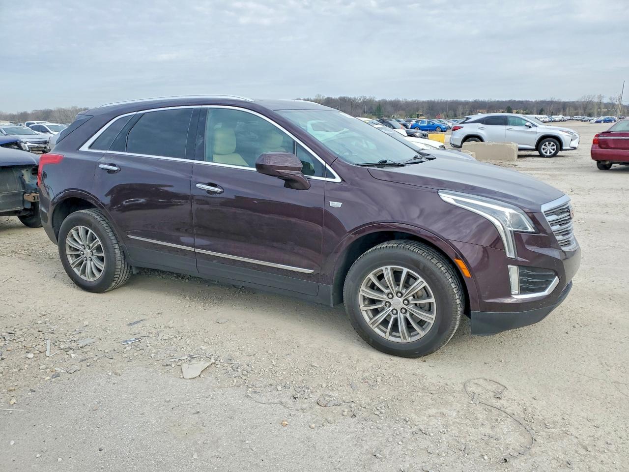 2018 CADILLAC XT5 photo 7