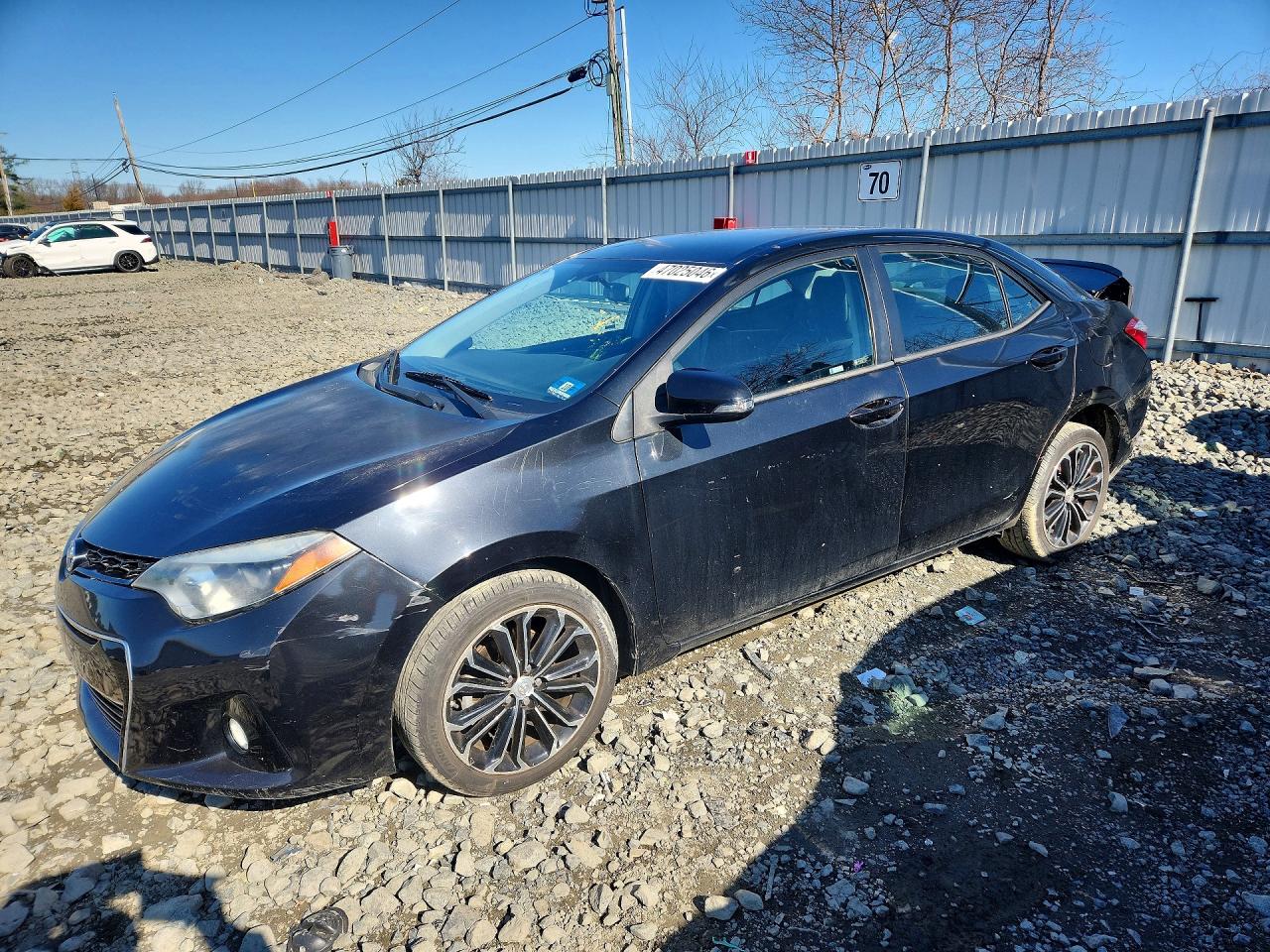 2016 TOYOTA COROLLA