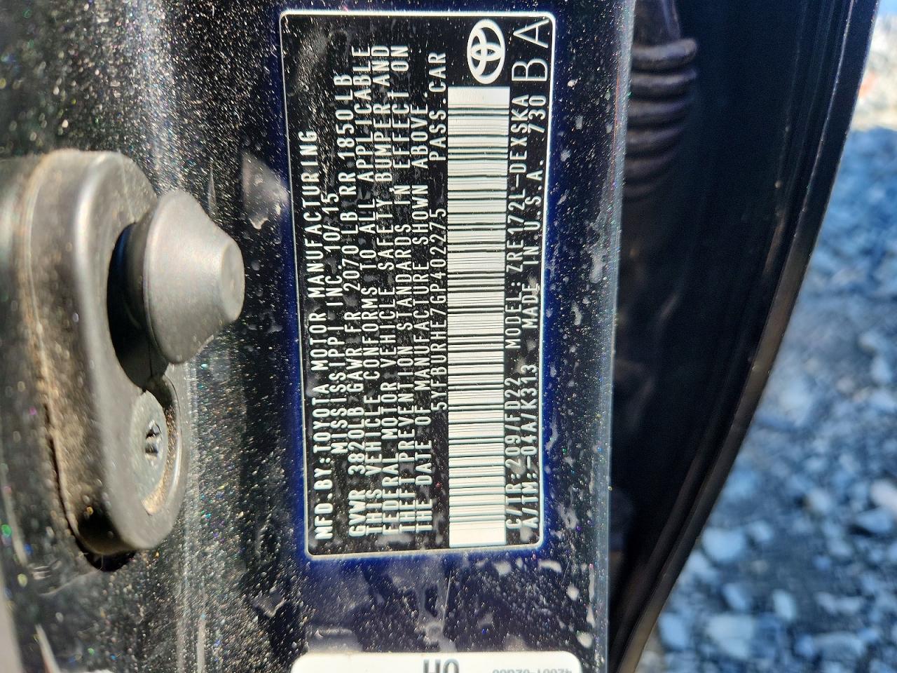 2016 TOYOTA COROLLA S PLUS photo 23