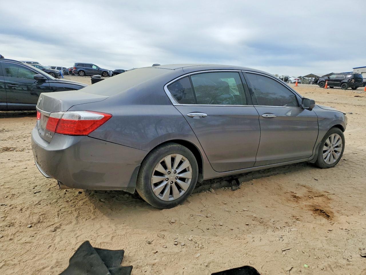 2015 HONDA ACCORD TOURING photo 3