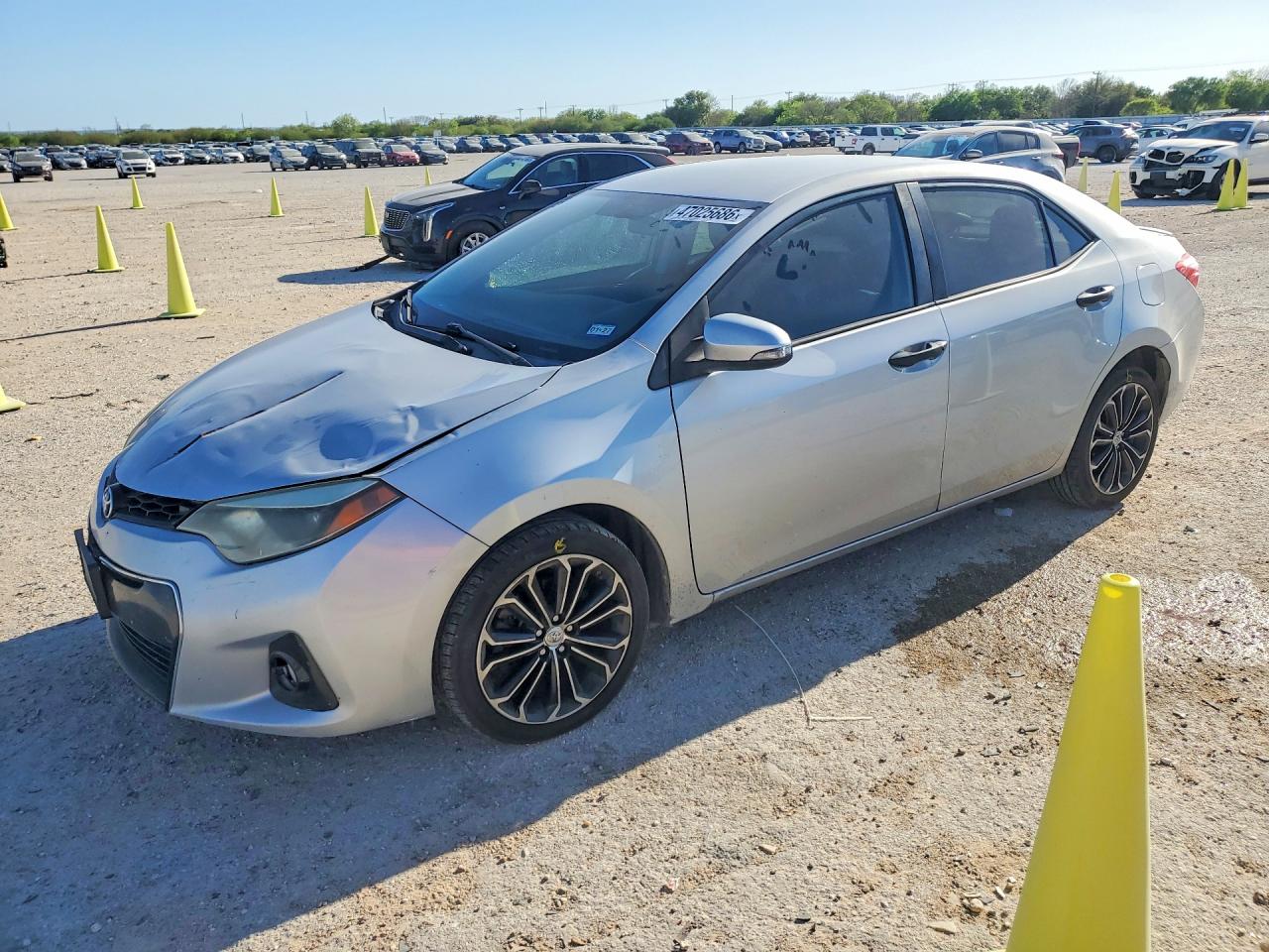 2016 TOYOTA COROLLA
