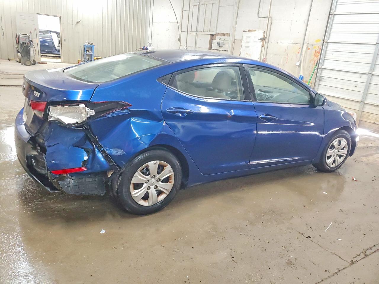 2016 HYUNDAI ELANTRA SE photo 5